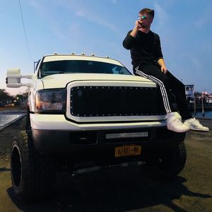 Meet your Posher, Alex